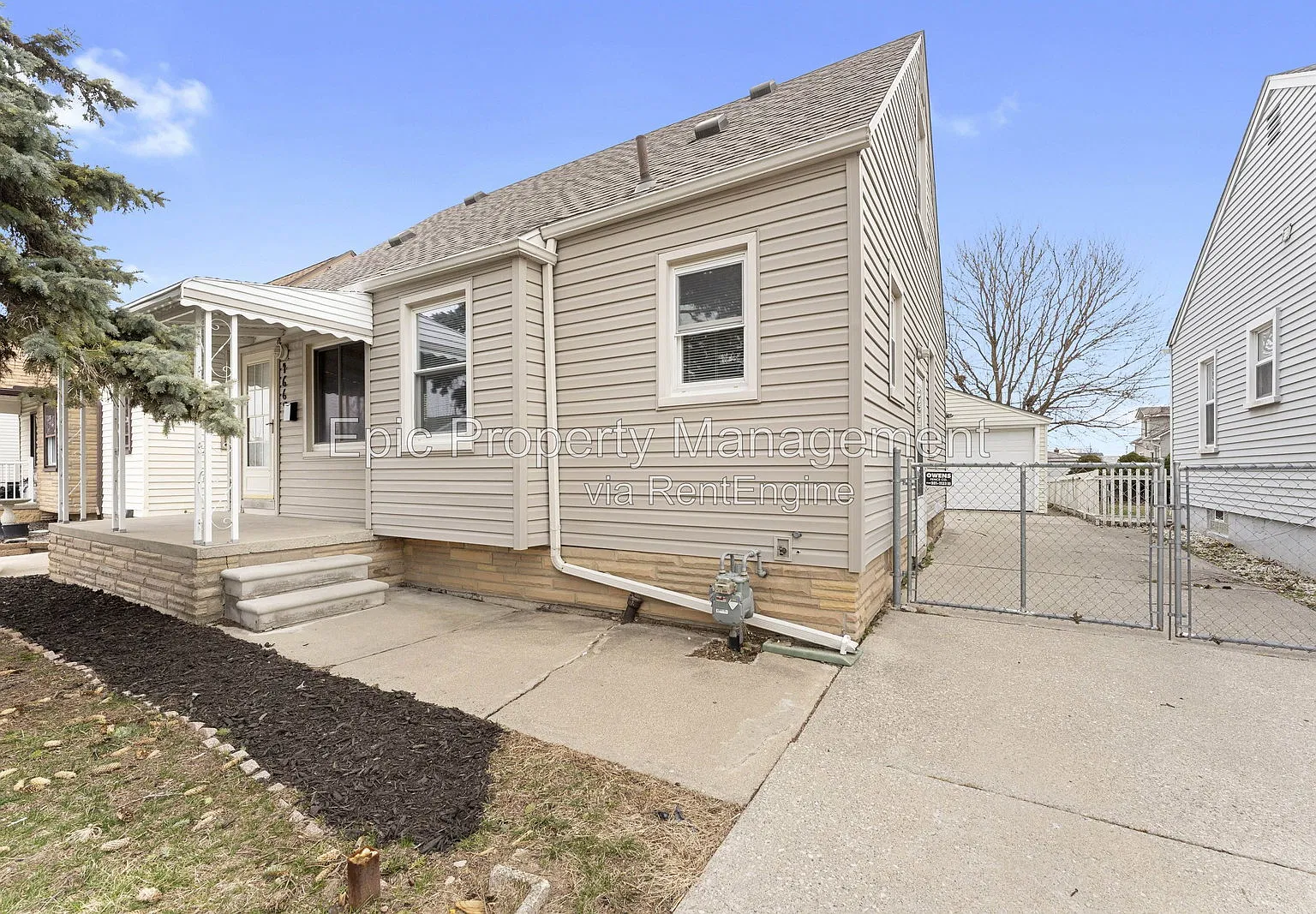 3 bed, 1.5 bath, $1,795 — Photo 1