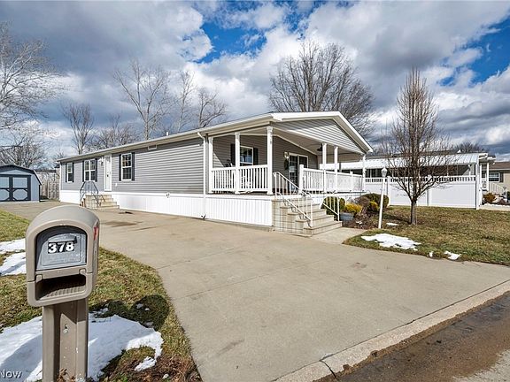 5th image of 378 Pin Oak Cir