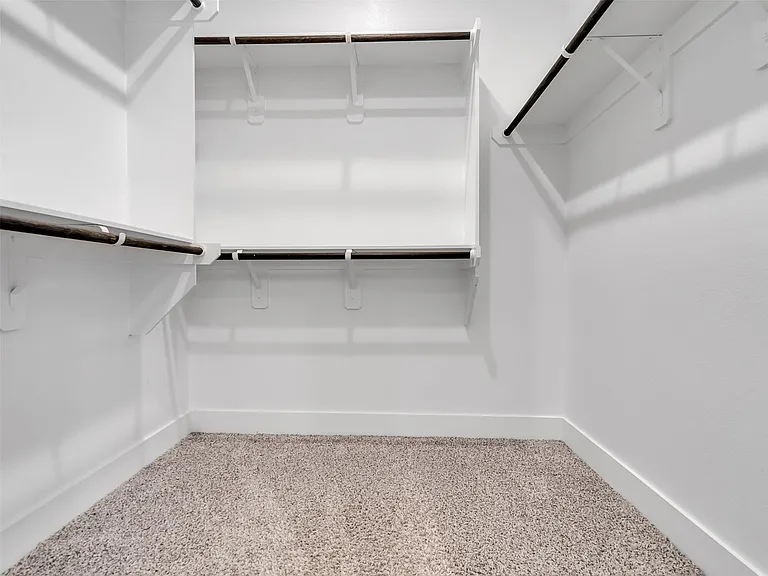 21330 Groundnut Ct — Photo 8