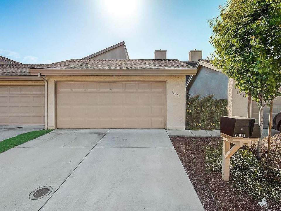 1st image of 11073 Firethorne Dr