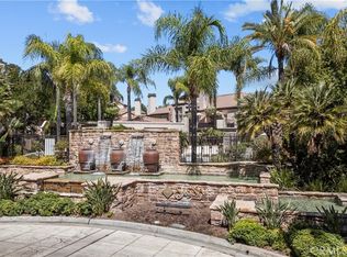 24143 Del Monte Dr UNIT 282, Santa Clarita, CA 91355