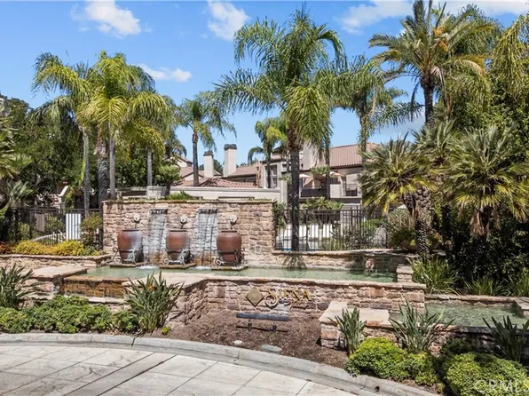 24143 Del Monte Dr Unit 282, Santa Clarita, CA 91355