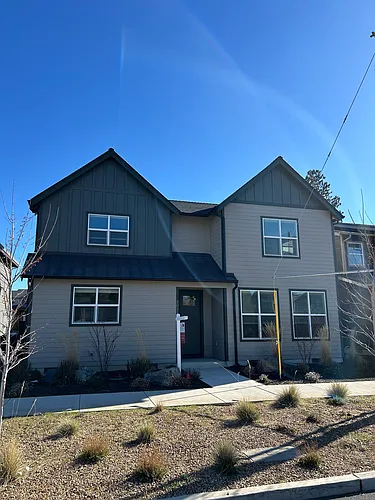 20211 Glen Vista Rd Photo 1