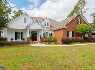 7323 Mill Ridge Dr, Hahira, GA 31632