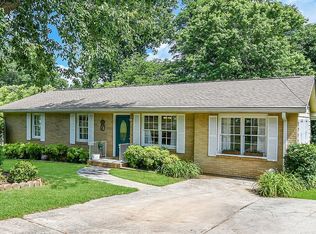 293 Hurt Dr SE, Smyrna, GA 30082