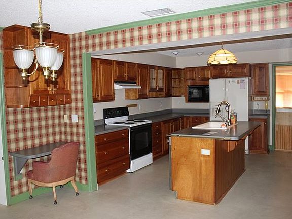 4th image of 1956 Price Cir