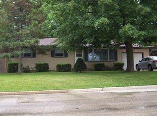 4909 45th St, Kenosha, WI 53144