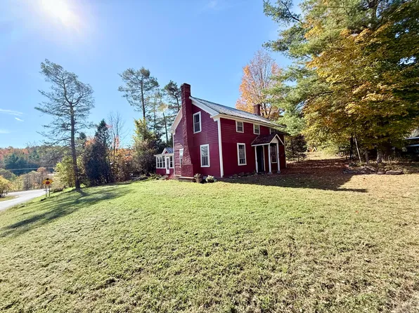 9 Charles St, Redford, NY 12978