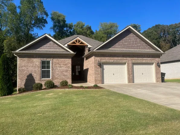 340 Kingston Dr, Florence, AL 35630