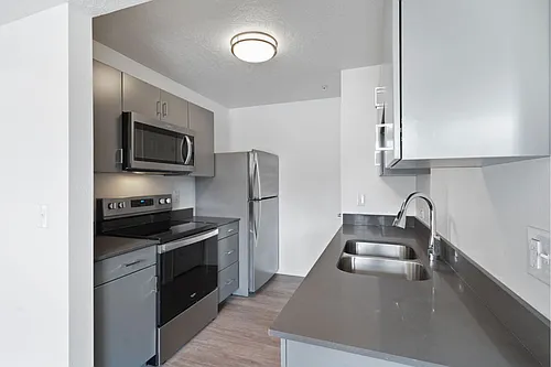 Shoreline North Salt Lake Apartments Photo 1