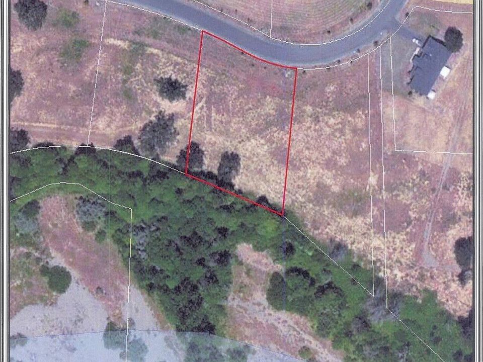 2nd image of 549 E Forks Cir