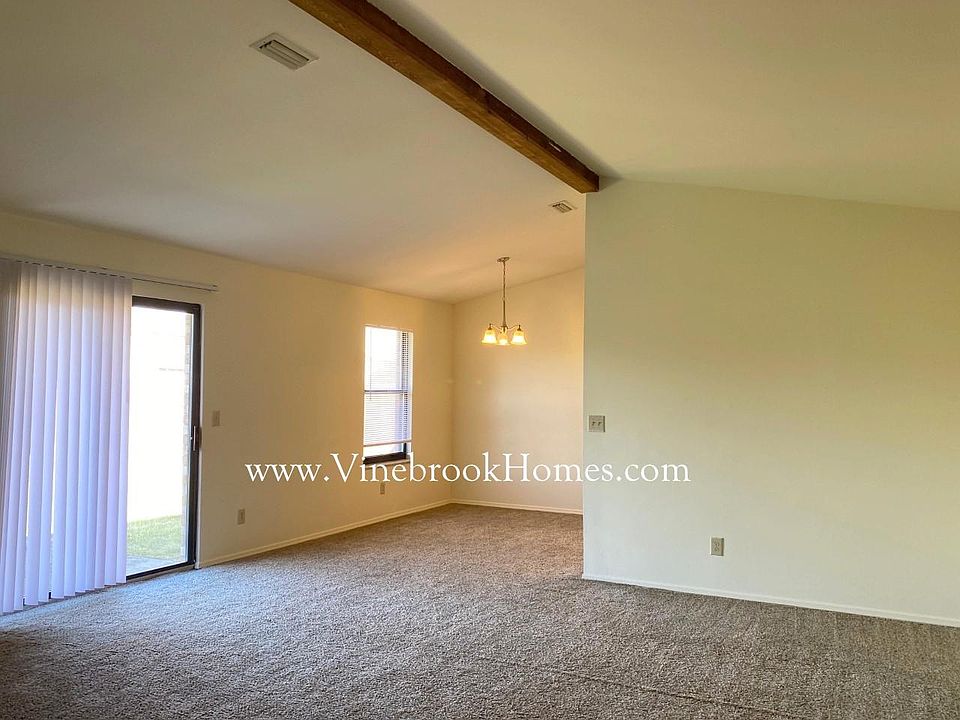 1st image of 8479 Lone Tree Dr