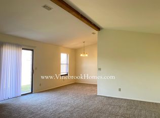 8479 Lone Tree Dr, Dayton, OH 45424