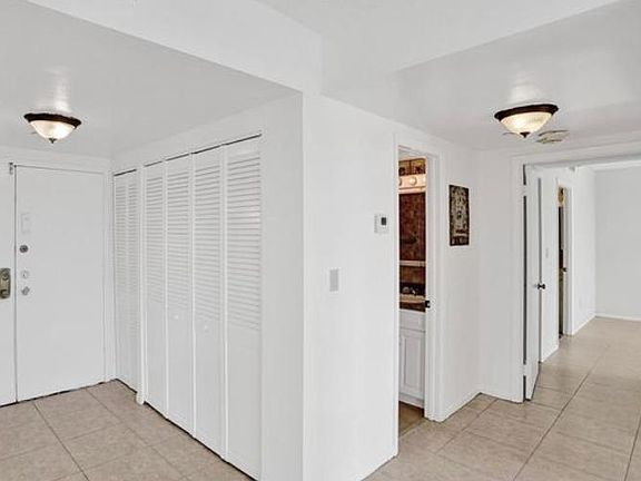3rd image of 1465 NE 123rd St #323
