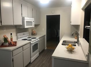 1061 Jost Ln, Alameda, CA 94502