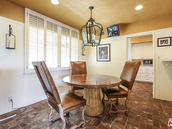 5th image of 10536 Sandall Ln