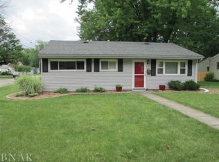 901 Green Ave, Normal, IL 61761