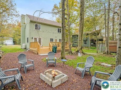 1789 Rolling Hills Dr, Tobyhanna, PA, 18466