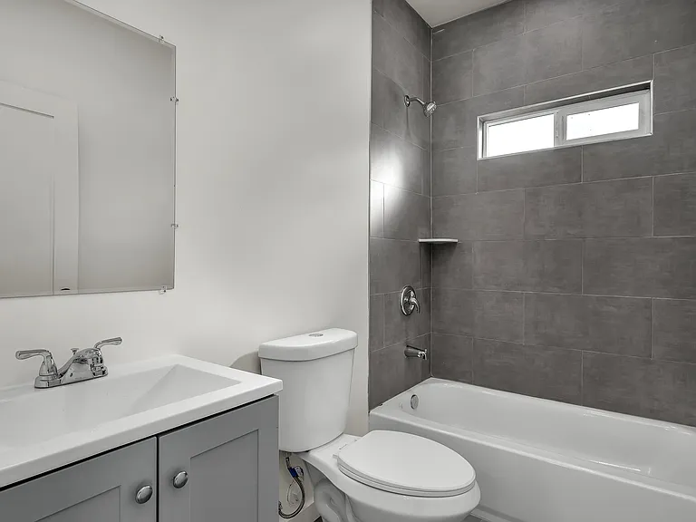 5842 Denver Ave #A — Photo 4