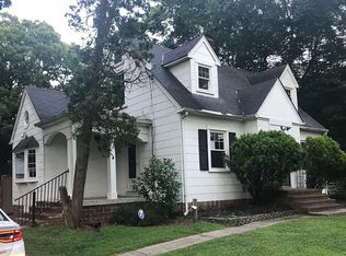 5056 Fielding Ln, Temple Hills, MD 20748