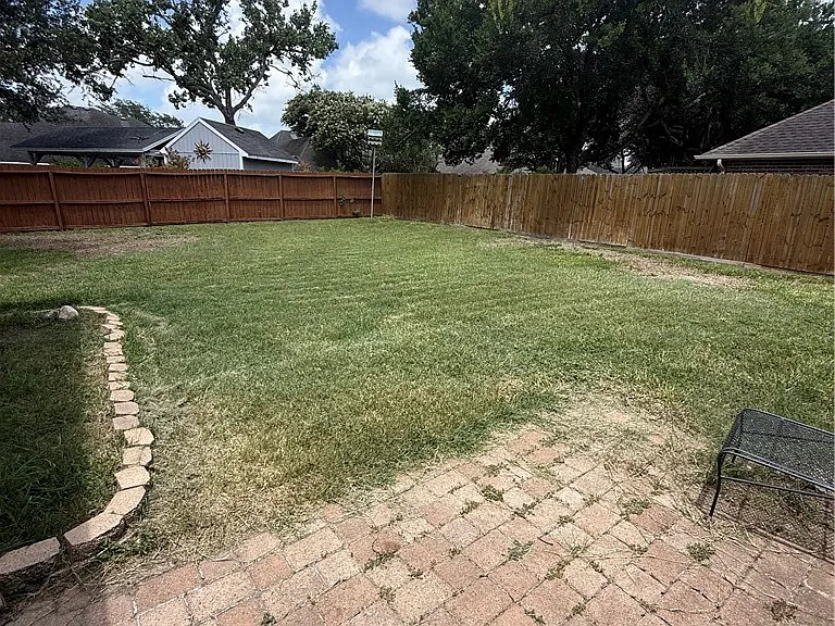 7649 Dallas St — Photo 20