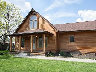 4212 E Douglas Ave, Des Moines, IA, 50317