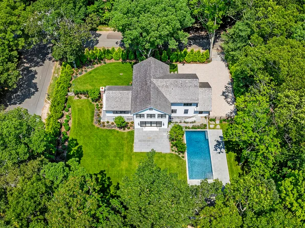41 Montauk Ave, Sag Harbor, NY 11963