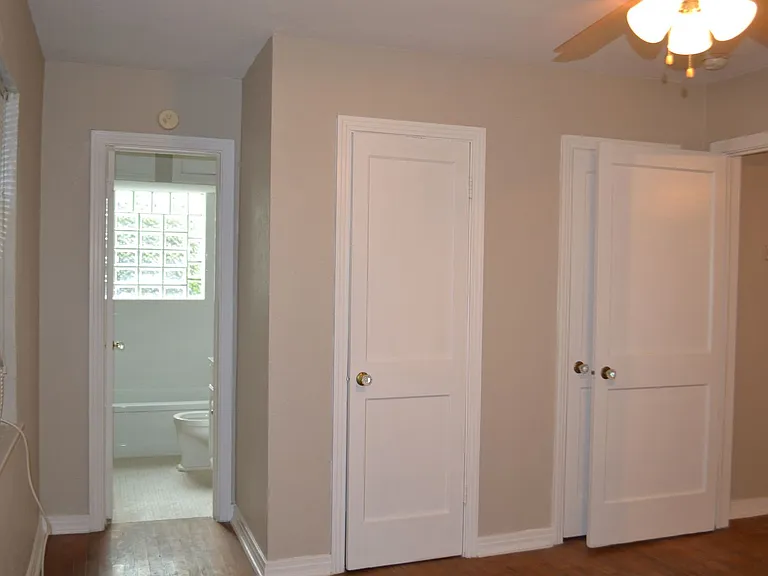 904 Denton St — Photo 5