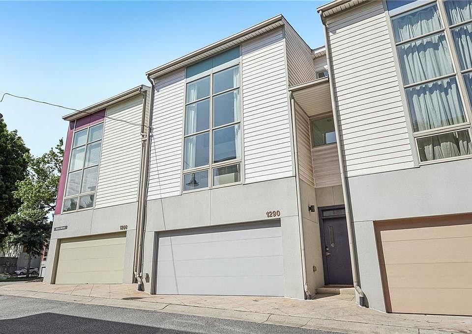 1st image of 1290 Nervi Mews NW