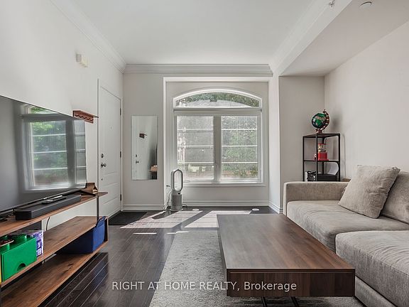 4th image of 39 Drewry Ave #22
