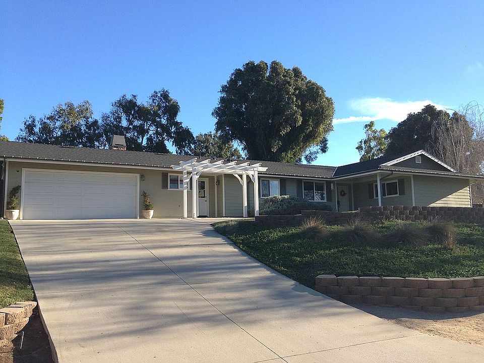 1st image of 1608 Ramona Dr