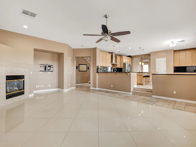 2504 Antique Blossom Ave — Photo 15
