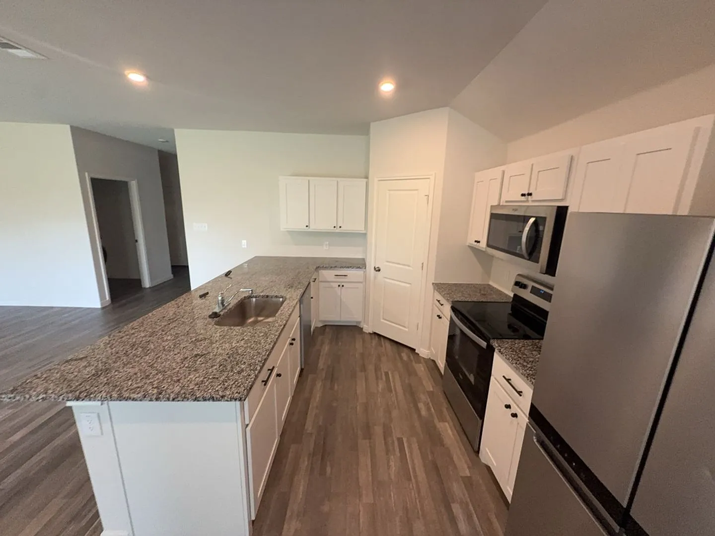 Move-in special $150 off first month rent. | A modern 4-bed, 2-bath home — Photo 3