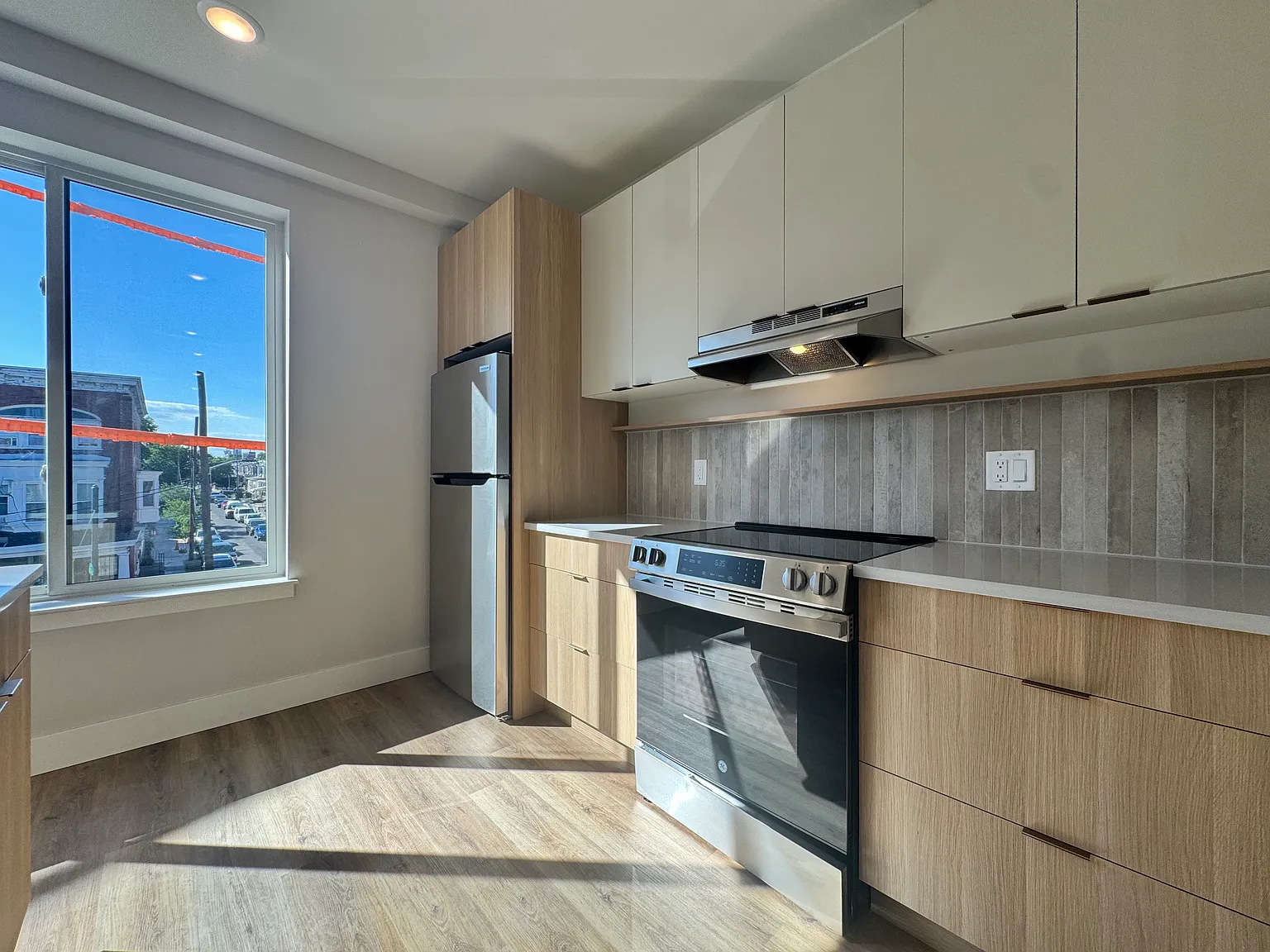 5222-24 Chester Ave — Photo 4