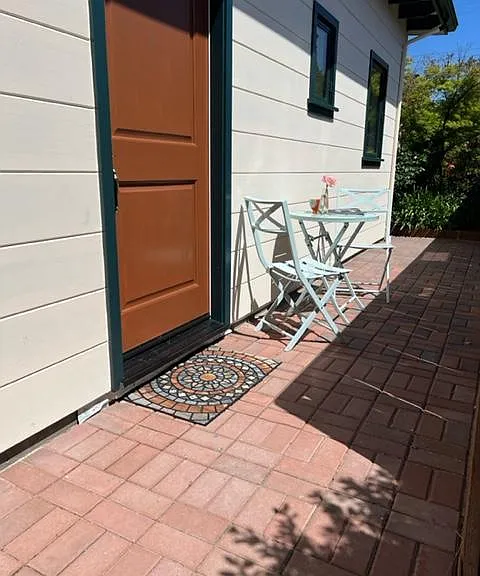 2741A Emerson St — Photo 1