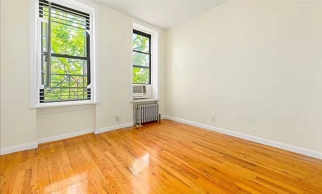 Rented by A&E Real Estate Management | media 7