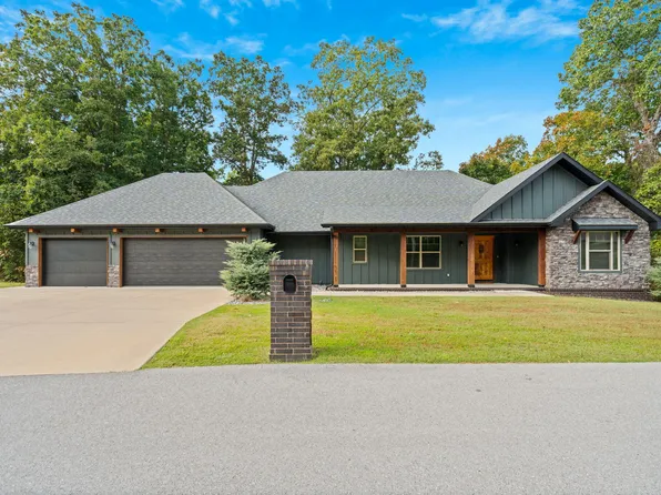 1800 Yoachum Drive, Nixa, MO 65714