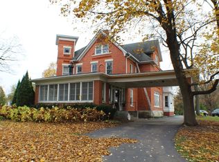 31W141 Army Trail Rd, Wayne, IL 60184