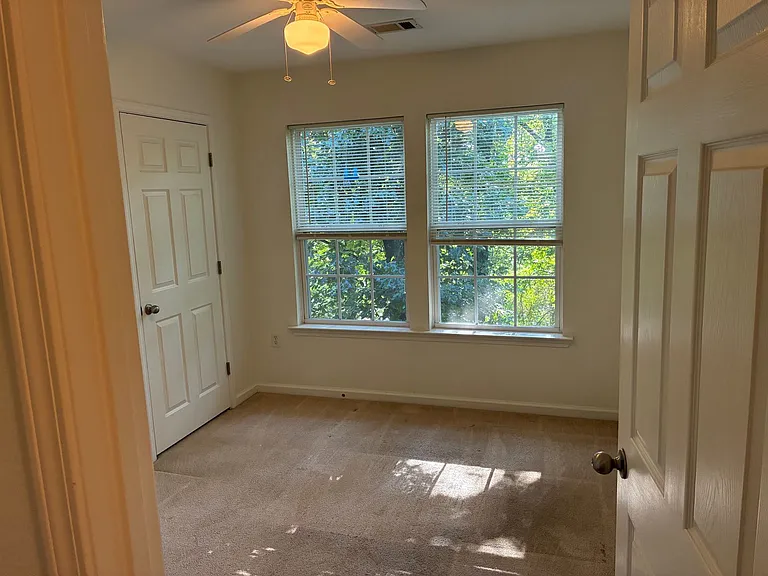 5804 Foxboro Dr — Photo 7