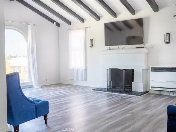 3208 W 74th St, Los Angeles, CA 90043