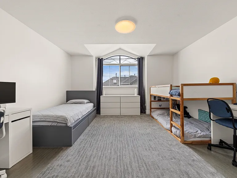 2990 Panorama Dr — Photo 14