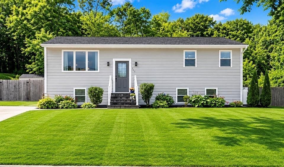 1st image of 117 Elizabeth Ave