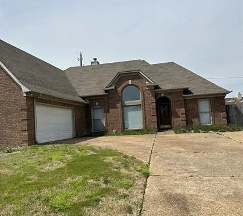 8594 Sun Vista Dr