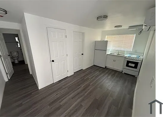 2 bed, $2,750 — Photo 1