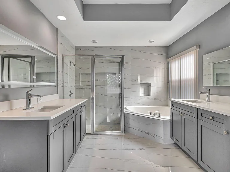 4190 Bahia Isle Cir — Photo 27