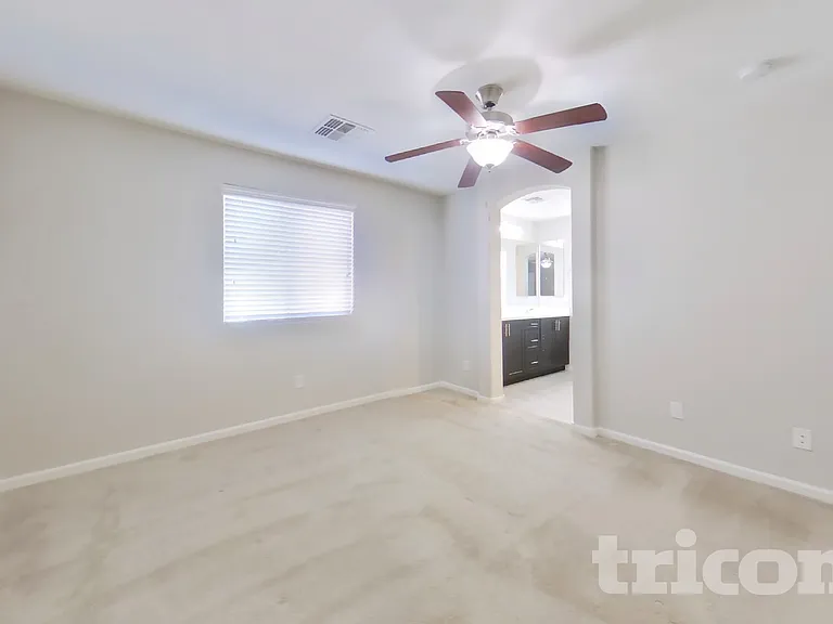 12573 W Via Dona Rd — Photo 7