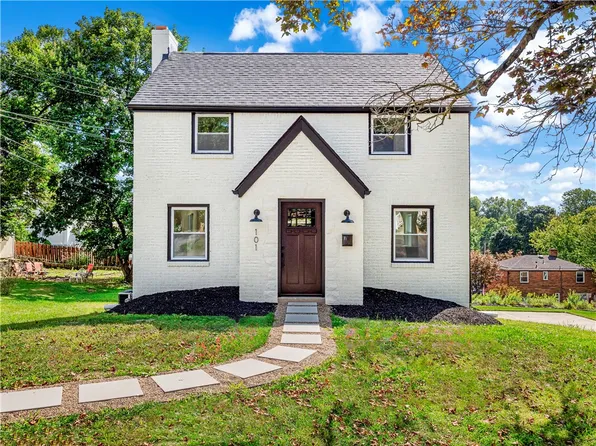 101 Rose Ave, West View, PA 15229