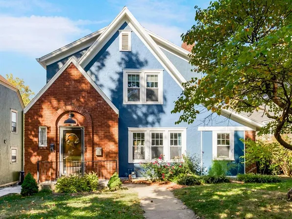 20 E 67th St, Kansas City, MO 64113