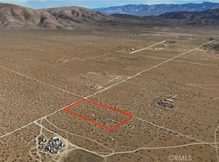 712 Oldenburg Rd, Apple Valley, CA 92307