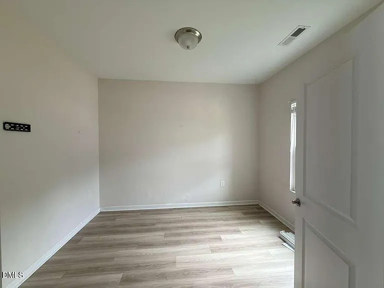 7142 Stratified Ct — Photo 3